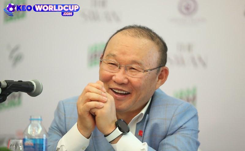 Park Hang-seo tái cơ cấu vai trò tại KFA
