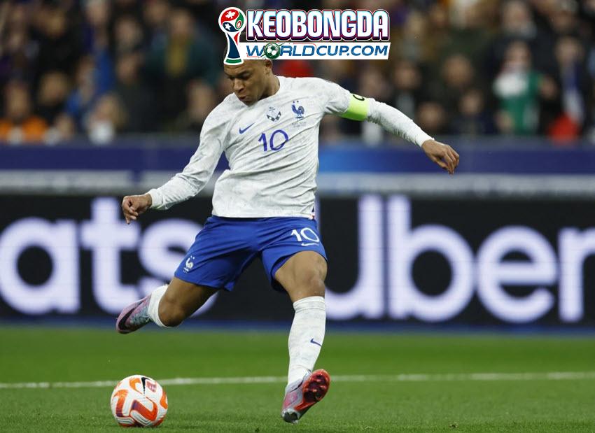 48 đội tham dự World Cup