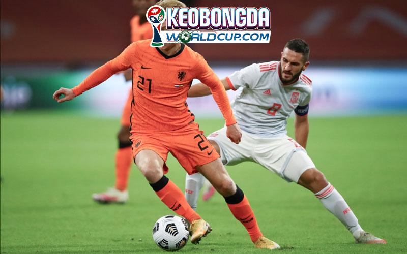 Soi kèo Hà Lan vs Nhật Bản, 03h00 ngày 15/06, World Cup 2026. Nhận định bóng đá, soi kèo handicap, kèo Tài xỉu cùng keobongdaworldcup.com. Hà Lan là đội cửa Trên nhưng sẽ không dễ để giành 3 điểm trước Nhật Bản.